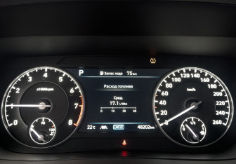 Подержанный автомобиль Genesis G90 2019 года (16 фото)