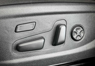 Подержанный автомобиль Hyundai Santa Fe 2022 года (26 фото)