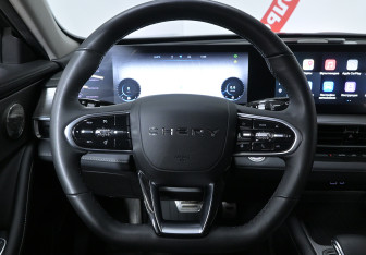 Подержанный автомобиль Chery Arrizo 8 2024 года (10 фото)