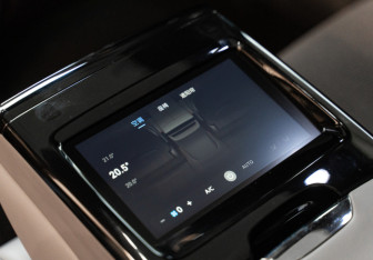 Новый Voyah Passion 2025 (17 фото)