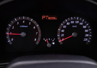 Подержанный автомобиль Kia Rio Hatchback 2010 года (12 фото)