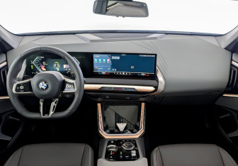 Новый BMW X3 2025 (10 фото)