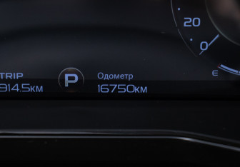 Подержанный автомобиль Geely Tugella 2023 года (12 фото)