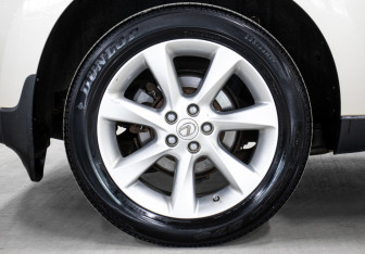 Подержанный автомобиль Lexus RX 2012 года (25 фото)