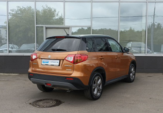 Подержанный автомобиль Suzuki Vitara 2017 года (5 фото)