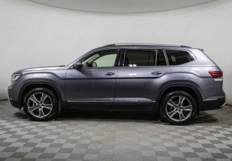 Подержанный автомобиль Volkswagen Teramont 2021 года (8 фото)