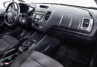 Подержанный автомобиль Kia Cerato Sedan 2018 года (5 фото)