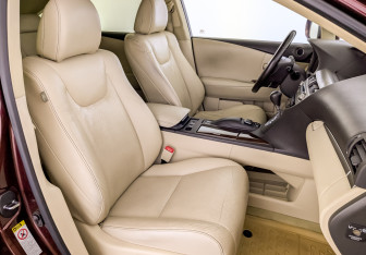 Подержанный автомобиль Lexus RX 2012 года (23 фото)