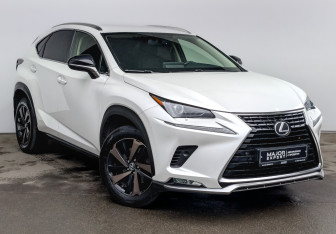 Подержанный автомобиль Lexus NX 2021 года (3 фото)