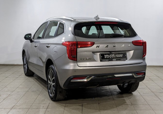 Подержанный автомобиль Haval Jolion 2023 года (7 фото)