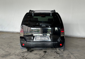 Подержанный автомобиль Nissan Pathfinder 2008 года (6 фото)