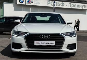 Подержанный автомобиль Audi A6 Sedan 2020 года (2 фото)