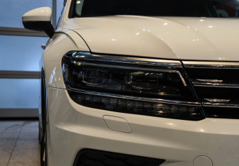 Подержанный автомобиль Volkswagen Tiguan 2018 года (28 фото)