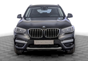 Подержанный автомобиль BMW X3 2020 года (2 фото)