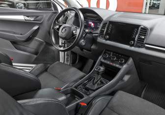 Подержанный автомобиль Skoda Karoq 2020 года (11 фото)