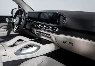 Подержанный автомобиль Mercedes-Benz GLE 2019 года (9 фото)