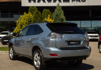 Подержанный автомобиль Lexus RX 2007 года (5 фото)