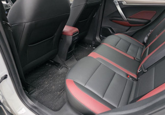 Подержанный автомобиль Belgee X50 2023 года (10 фото)