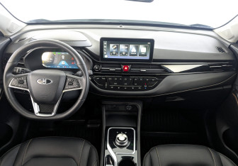 Подержанный автомобиль Москвич 3е 2023 года (14 фото)