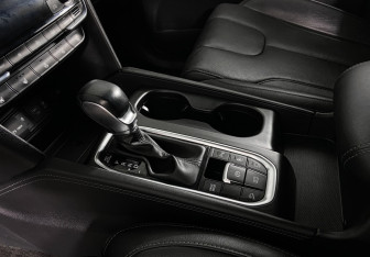 Подержанный автомобиль Hyundai Santa Fe 2020 года (17 фото)