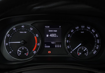 Подержанный автомобиль Skoda Octavia Liftback 2020 года (11 фото)