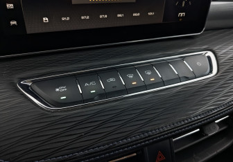 Подержанный автомобиль Haval Jolion 2022 года (26 фото)