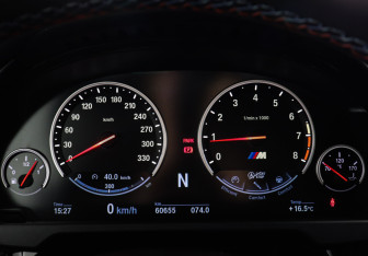Подержанный автомобиль BMW X6 M 2016 года (13 фото)