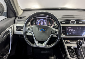 Подержанный автомобиль Geely Atlas 2020 года (22 фото)