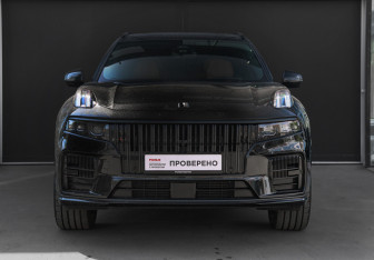 Подержанный автомобиль Lynk&Co 09 2023 года (2 фото)