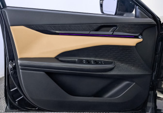 Подержанный автомобиль Changan UNI-V 2022 года (19 фото)