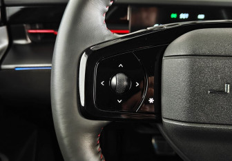 Подержанный автомобиль Jetour Dashing 2023 года (14 фото)