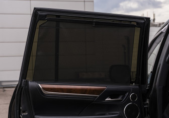 Подержанный автомобиль Lexus LX 2017 года (25 фото)