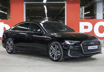 Подержанный автомобиль Audi A6 Sedan 2021 года (3 фото)