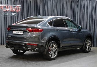 Подержанный автомобиль Geely Tugella 2023 года (5 фото)
