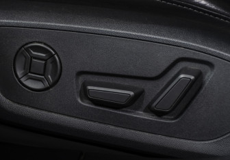 Подержанный автомобиль Audi A3 Sedan 2021 года (18 фото)
