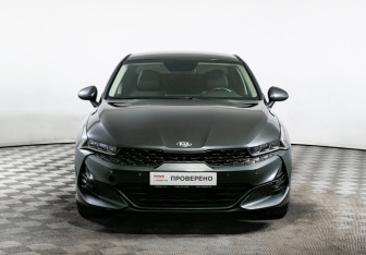 Подержанный автомобиль Kia K5 2020 года (2 фото)
