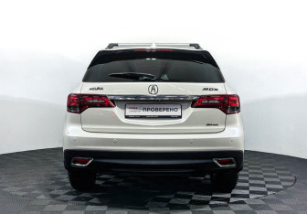 Подержанный автомобиль Acura MDX 2014 года (6 фото)