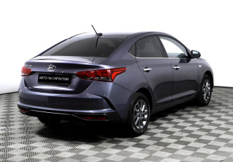 Подержанный автомобиль Hyundai Solaris Sedan 2021 года (5 фото)