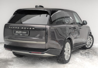 Подержанный автомобиль Land Rover Range Rover 2023 года (5 фото)