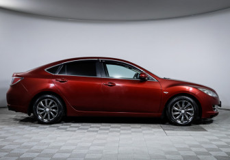 Подержанный автомобиль Mazda 6 Liftback 2008 года (4 фото)