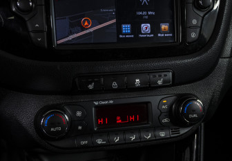 Подержанный автомобиль Kia Ceed Hatchback 2017 года (14 фото)
