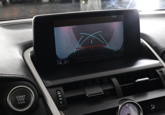 Подержанный автомобиль Lexus NX 2018 года (12 фото)