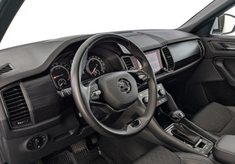 Подержанный автомобиль Skoda Kodiaq 2021 года (15 фото)