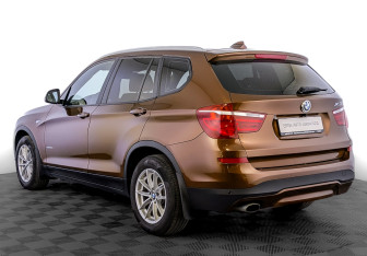 Подержанный автомобиль BMW X3 2016 года (7 фото)