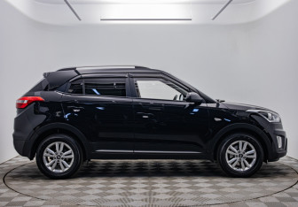 Подержанный автомобиль Hyundai Creta 2017 года (6 фото)