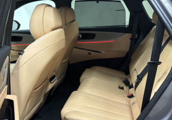 Подержанный автомобиль Jaecoo J8 2024 года (14 фото)