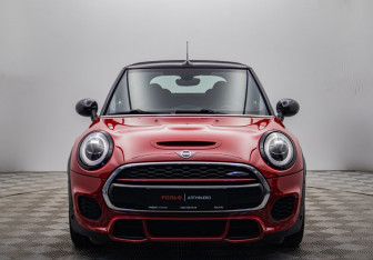Подержанный автомобиль MINI Hatch 2020 года (8 фото)
