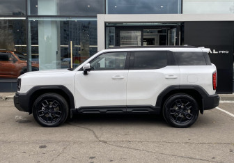 Подержанный автомобиль Haval H3 2024 года (8 фото)