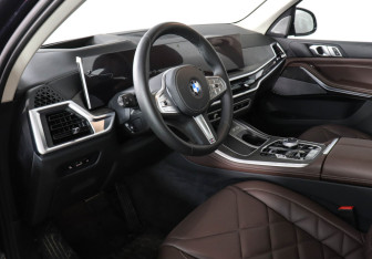 Новый BMW X5 2025 (12 фото)