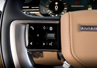 Подержанный автомобиль Land Rover Range Rover 2024 года (26 фото)